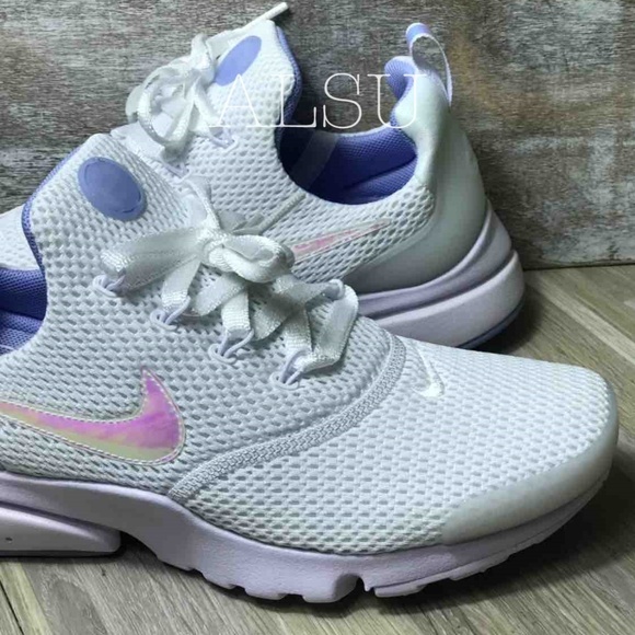 NWTNike Presto Fly White Barely Grapr W AUTHENTIC - Picture 2 of 8